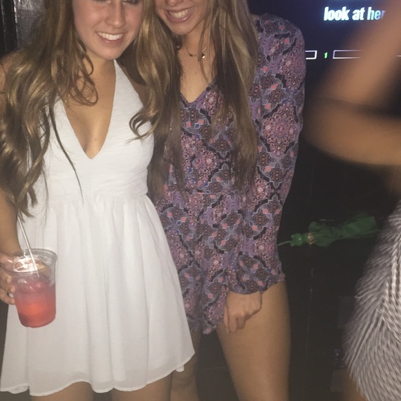 Patterned Romper - Picture 4 of 4